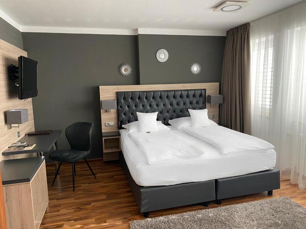 Zum Ziel Hotel Grenzach-Wyhlen Bei Basel Luaran gambar